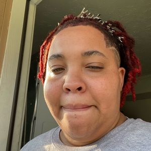 Meet your Posher, Gina